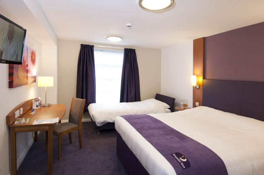 Premier Inn Sittingbourne Kent Pokój zdjęcie