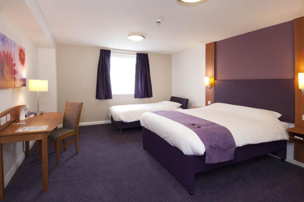 Premier Inn Sittingbourne Kent Pokój zdjęcie